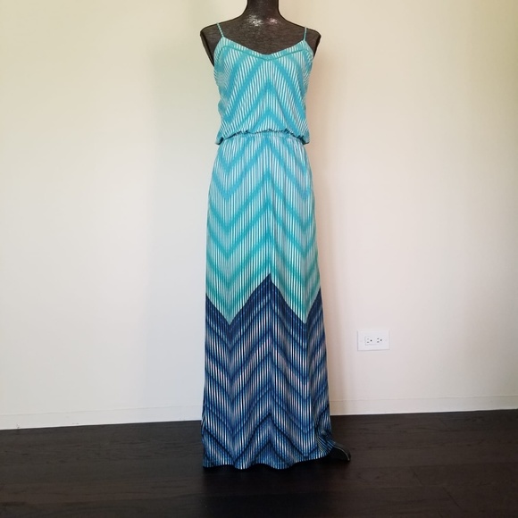 Vince Camuto Dresses & Skirts - Vince Camuto Maxi